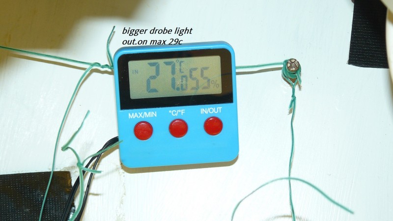 drobes 09 08 23 039