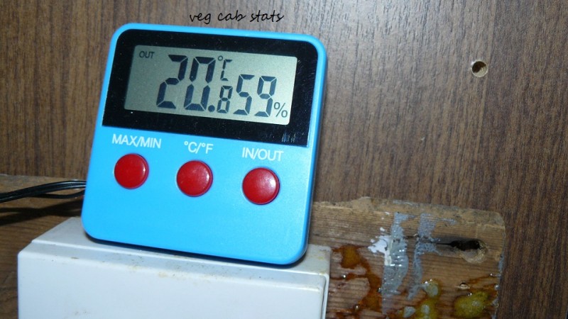 drobes 30 12 21 023