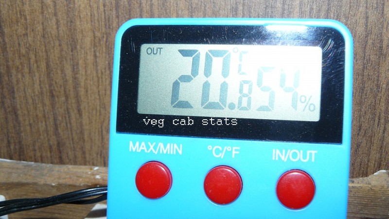 drobes 28 01 22 040